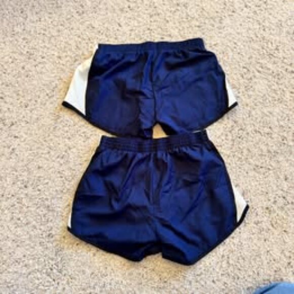 Women's Downers Grove South High Mustangs Shorts Sz S Badminton - Picture 3 of 7